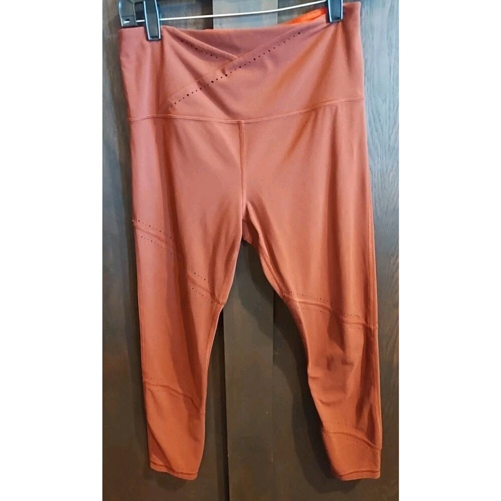 Athleta Leggings It's a Wrap 7/8 Yoga Workout Fitness Pants Womens Medium Rust
